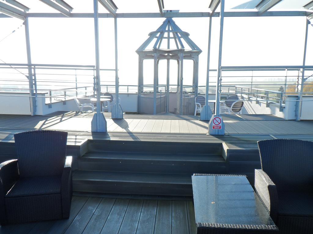 Atrium Luksusowe Apartamenty Sarbinowo Buitenkant foto